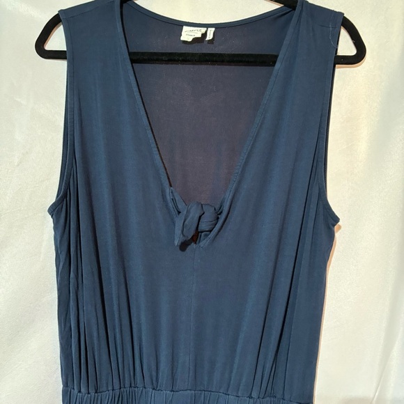 2/$30 Simple Suzanne Betro Navy Blue Romper Size M - Picture 4 of 6